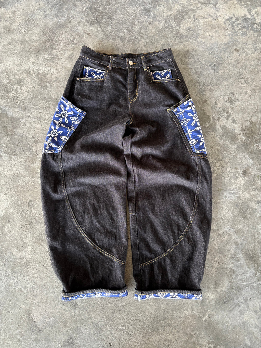 HERIBA Studio Baggy Jeans