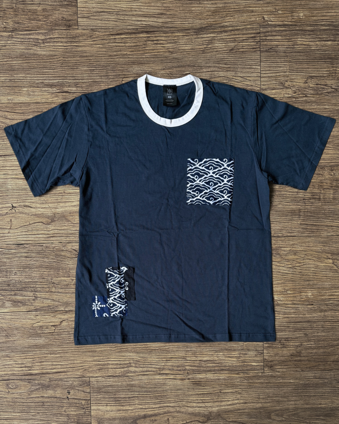 Double Pocket Batik T-Shirt (Navy)