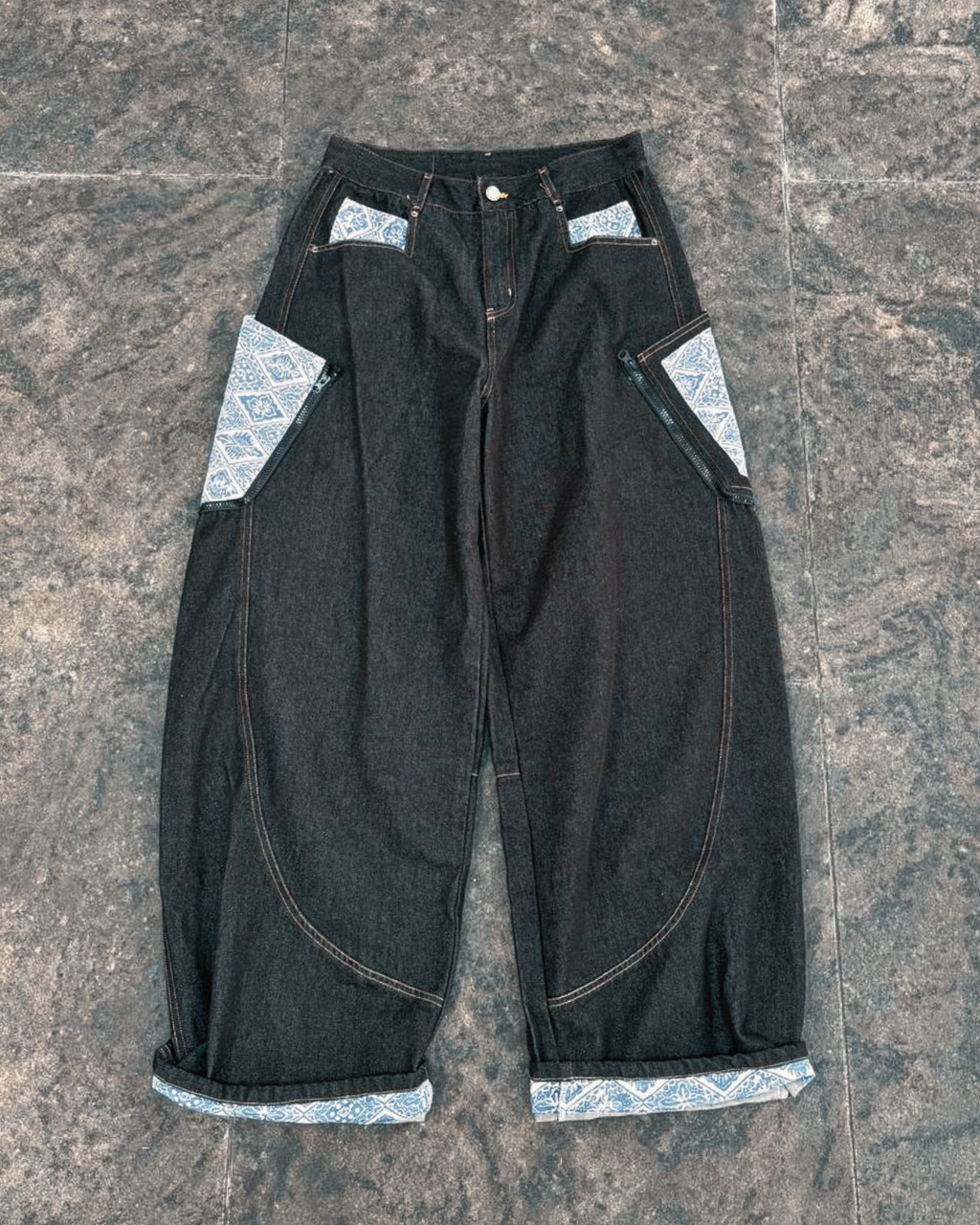 Ceplok Design (NEW) Zipper Ceplok Diamond Baggy Jeans – Heritage Bay